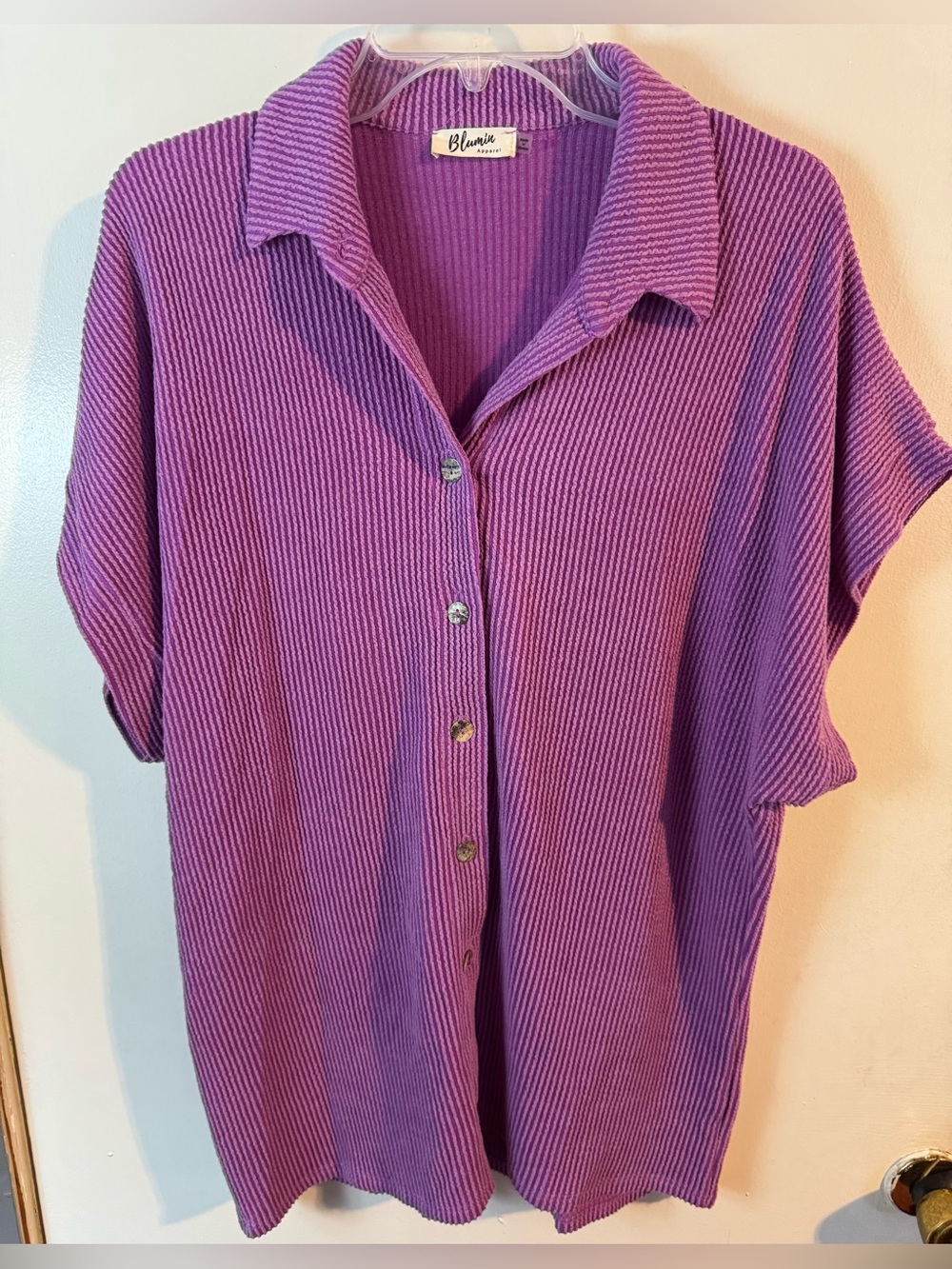 Blumin Apparel Lavender-Purple Ribbed Button-Front Top
